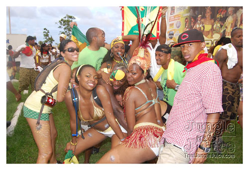 broward_carnival_2008_pt2-155
