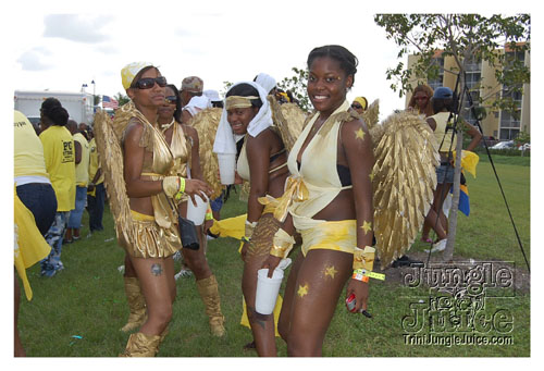 broward_carnival_2008_pt2-160