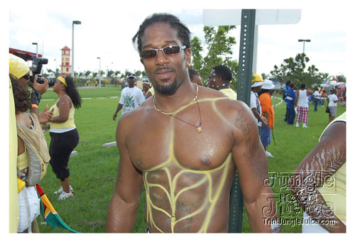 broward_carnival_2008_pt2-183
