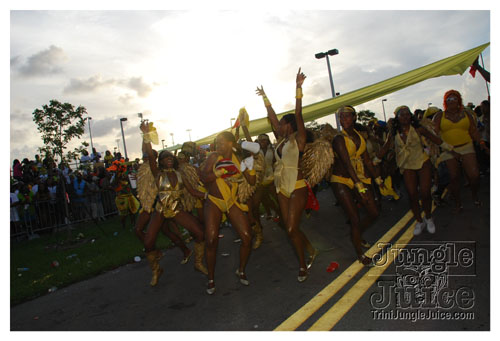 broward_carnival_2008_pt2-190