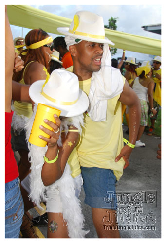 broward_carnival_2008_pt2-196