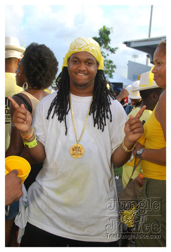broward_carnival_2008_pt2-200
