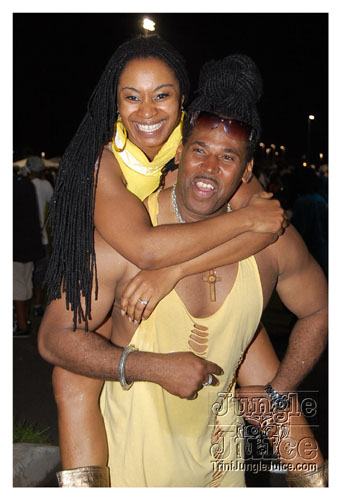 broward_carnival_2008_pt2-223