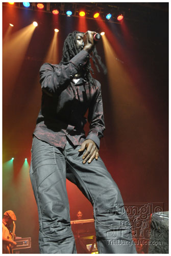 buju_mavado_oct26-075