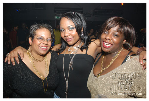 busspepper_nuts_tribute_nov22-185