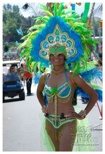 toronto_caribana_08-330