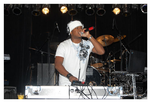 carnival_eruption_may24-042