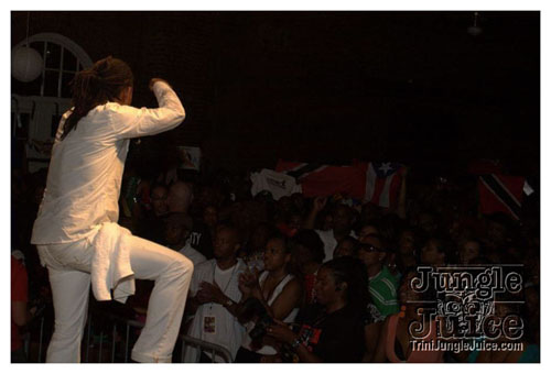 carnival_eruption_may24-182