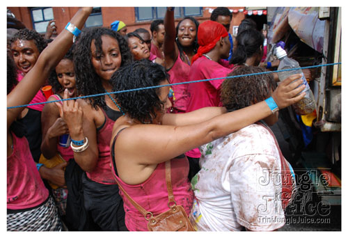 chocolate_mas_uk_2008-059