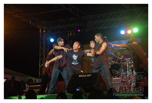 chris_brown_jun28-010