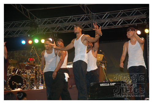 chris_brown_jun28-023