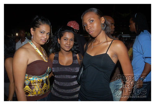 chris_brown_jun28-060