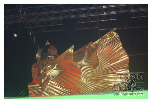 chris_brown_jun28-082