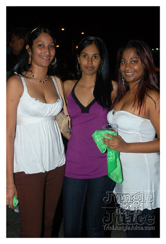 chutney_at_uwi_2008-003