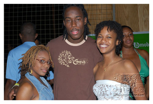 chutney_at_uwi_2008-010