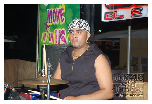 chutney_at_uwi_2008-060