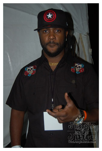 carnival_in_yuh_backyard_08-002