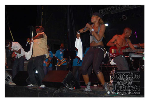 carnival_in_yuh_backyard_08-037