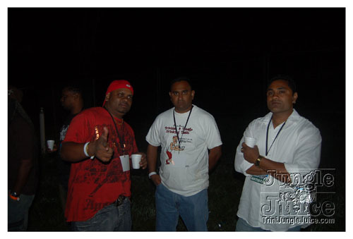 carnival_in_yuh_backyard_08-076