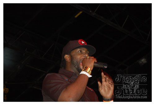 carnival_in_yuh_backyard_08-095