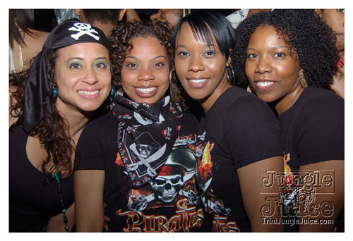 cnz_bandlaunch_2008_pirates-001