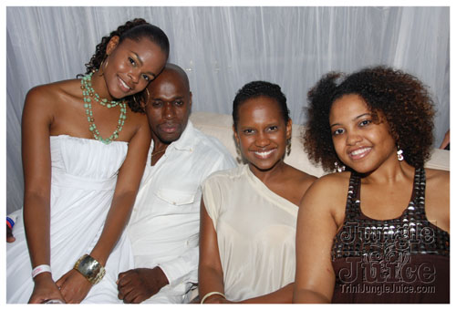 connection_royale_may24-053