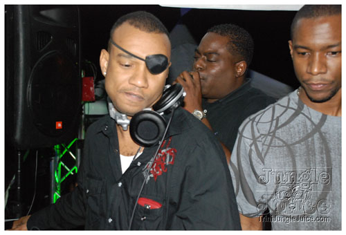 connection_royale_nov29-057