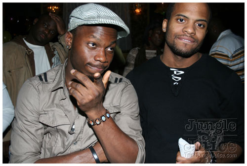 contagious3_nov26-024