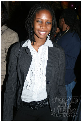 contagious3_nov26-025