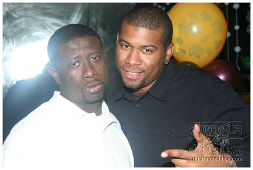 contagious3_nov26-030