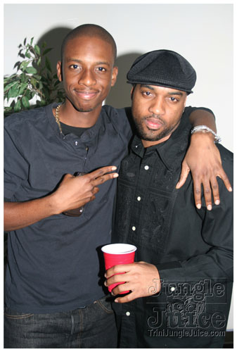 contagious3_nov26-034