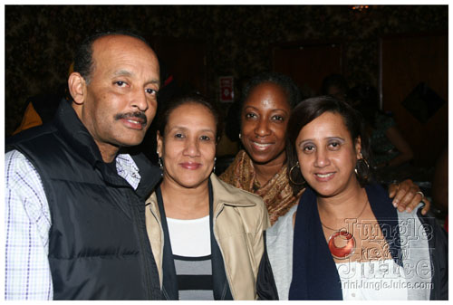 contagious3_nov26-051