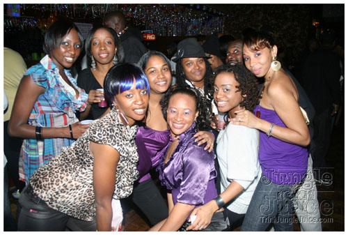 contagious3_nov26-054