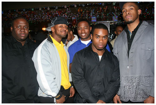 contagious3_nov26-056