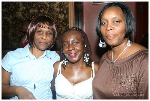 contagious3_nov26-060