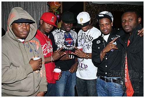 contagious3_nov26-067