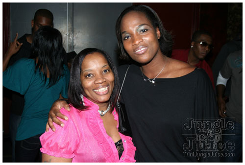 contagious3_nov26-069