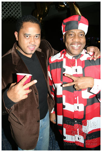 contagious3_nov26-071