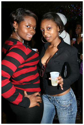 contagious3_nov26-076