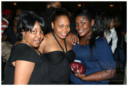 contagious3_nov26-079