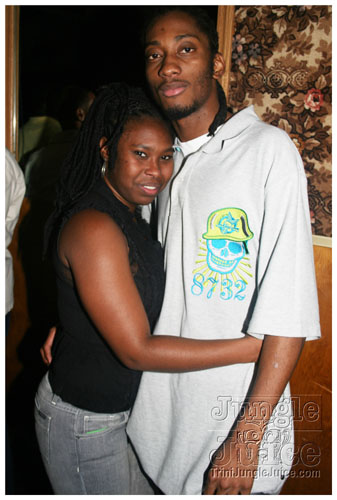 contagious3_nov26-086