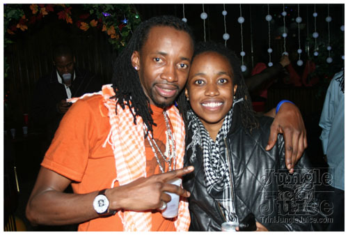 contagious3_nov26-089