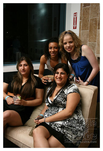 curious_memories_apr5-007