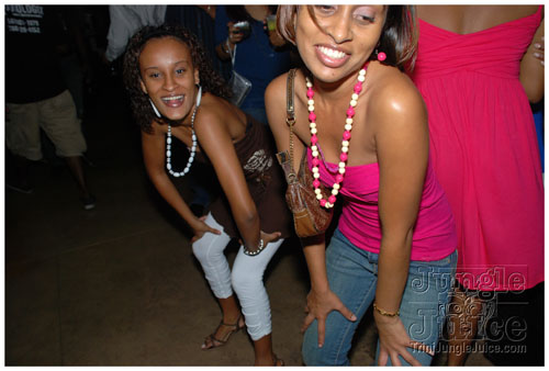 curious_the_rebirth_2008-026