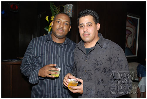 curious_the_rebirth_2008-027