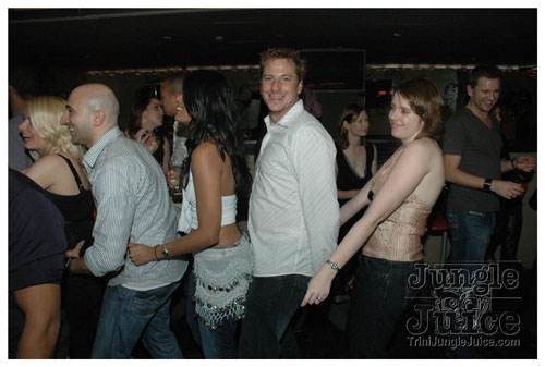 de_warm_up_session_2008002