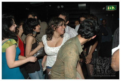 de_warm_up_session_2008034