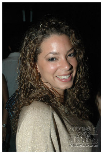 de_warm_up_session_2008098