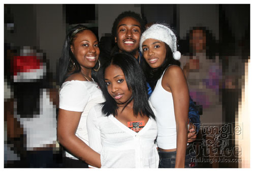 dear_santa_dec12-148