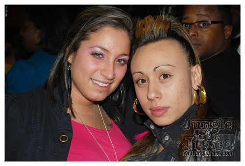 dr_jay_xmas_party_2k8-007